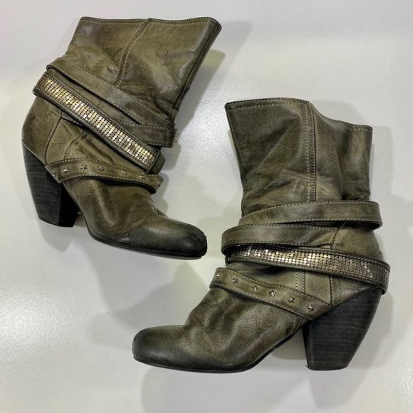 Not Rated Ankle Booties - Picture 2 of 7